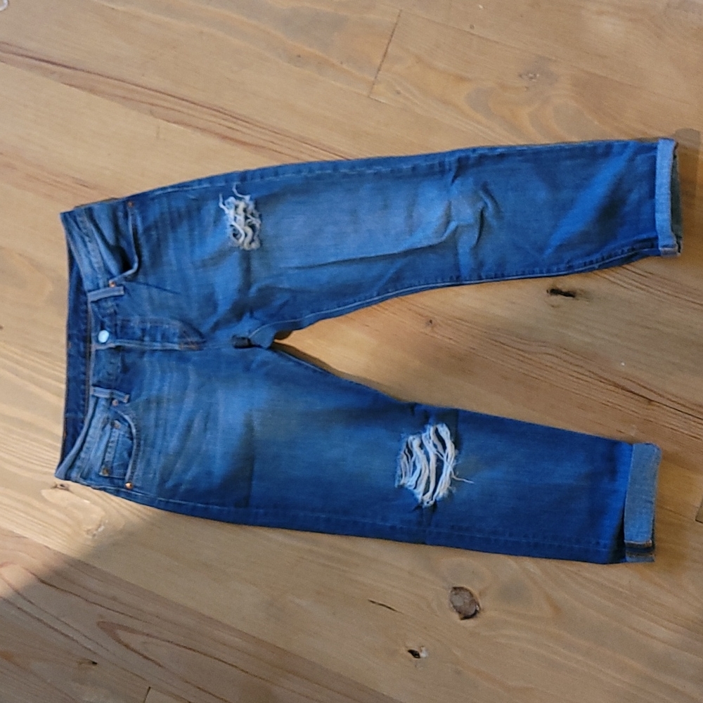 Womens Levi jeans 501 size 27